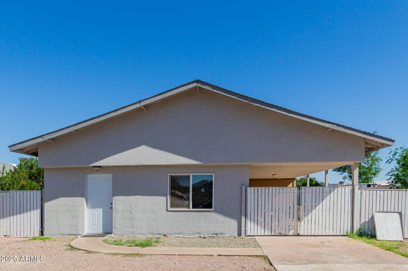 2223 Summer St, Mesa, AZ 85203