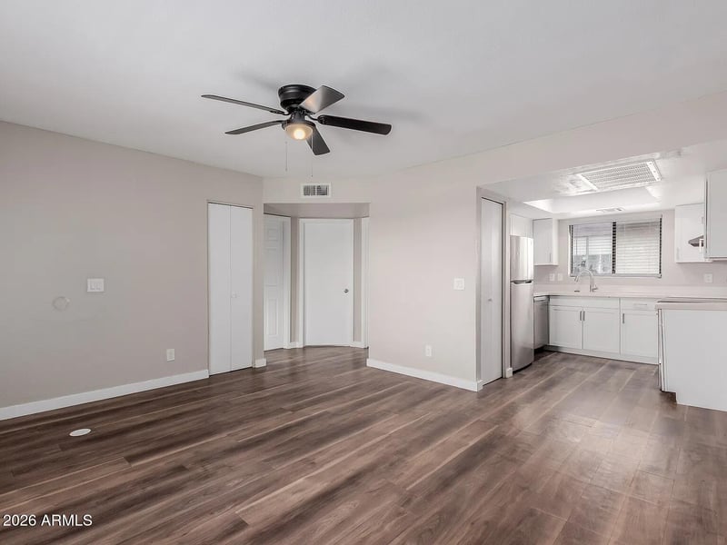 2223 Dora St, Mesa, AZ 85201