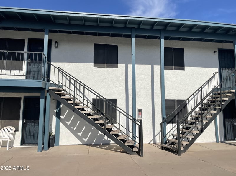 2223 W Dora St, Mesa, AZ 85201