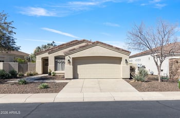 2224 E Fawn Dr, Phoenix, AZ 85042
