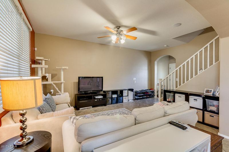 2224 E Pecan Rd, Phoenix, AZ 85040