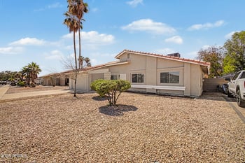2224 Manor St, Chandler, AZ 85224