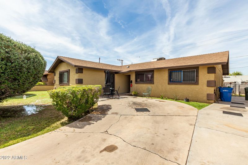 2224 W Pecan Rd, Phoenix, AZ 85041