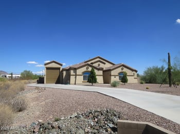 2225 76th Pl, Mesa, AZ 85207