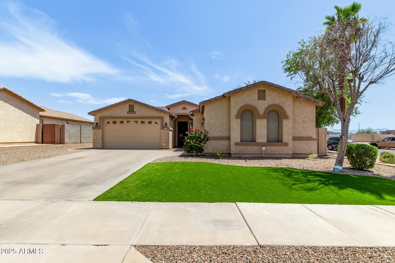 2225 Carter Rd, Phoenix, AZ 85041