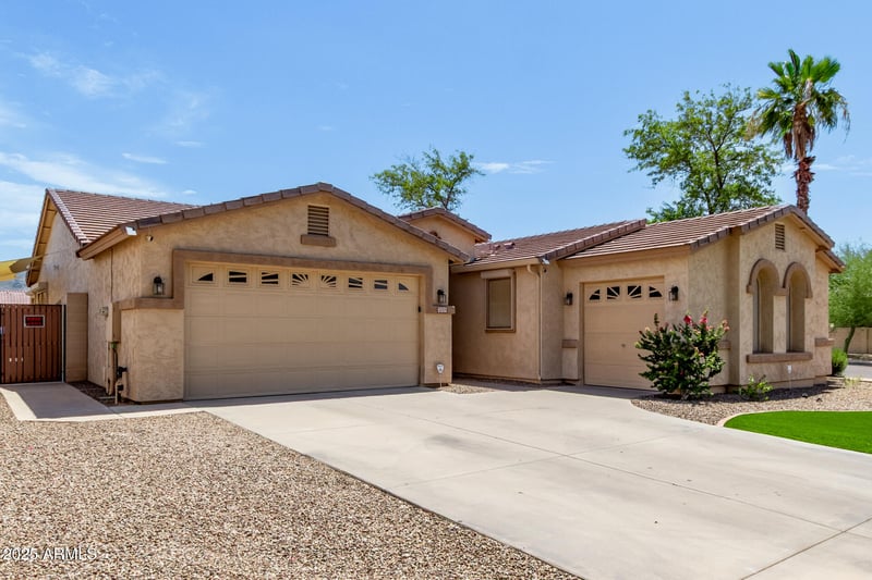 2225 Carter Rd, Phoenix, AZ 85041