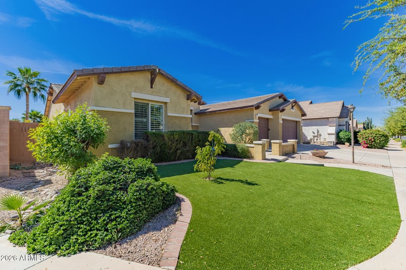2225 San Carlos Pl, Chandler, AZ 85249