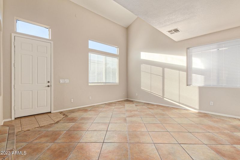 2225 S Bernard --, Mesa, AZ 85209