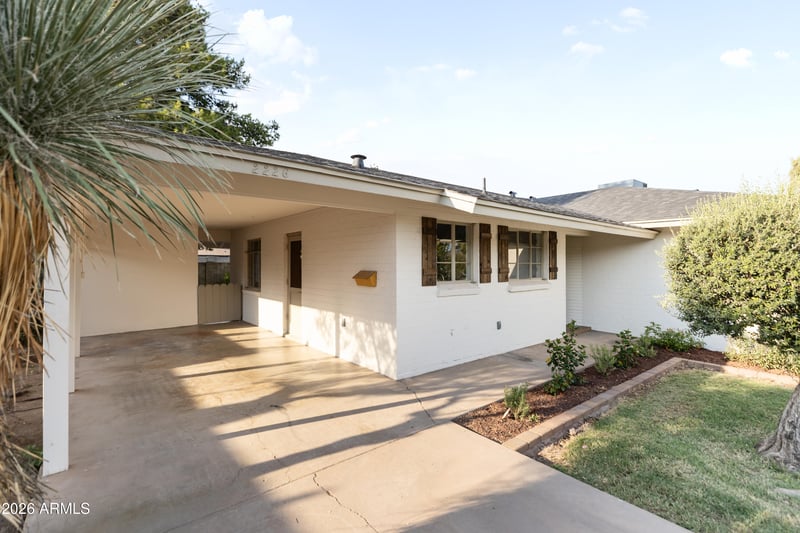 2226 W Catalina Dr, Phoenix, AZ 85015