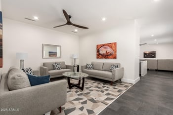2227 Cambridge Ave, Phoenix, AZ 85009