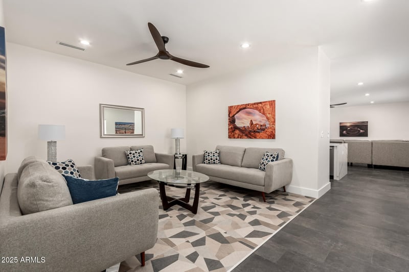 2227 Cambridge Ave, Phoenix, AZ 85009