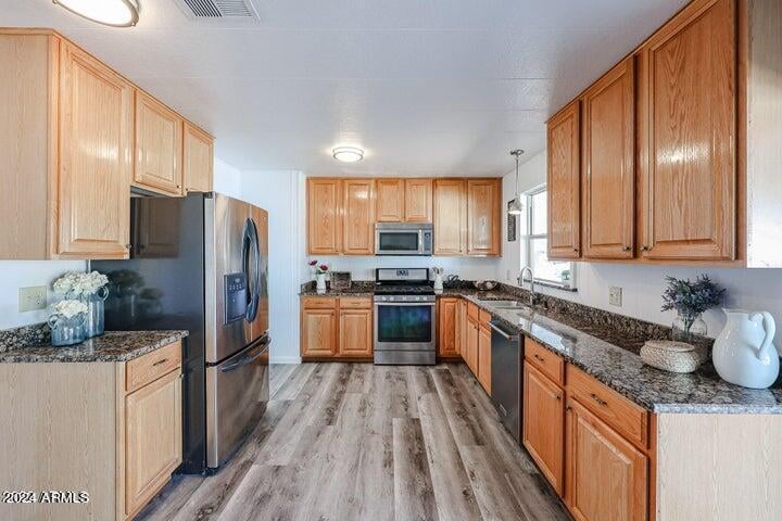 2227 Nicklaus Dr, Mesa, AZ 85215