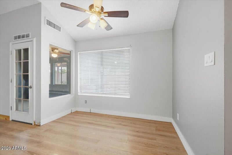 2227 W Mohawk Ln, Phoenix, AZ 85027