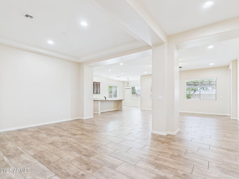 22278 94th Ln, Peoria, AZ 85383