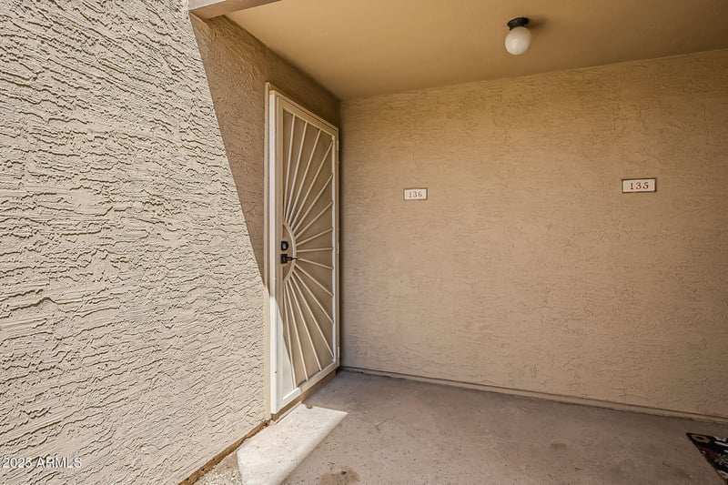 2228 52nd St #136, Phoenix, AZ 85008