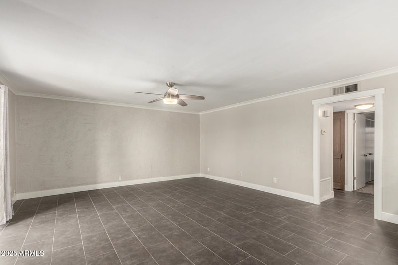 2228 Campbell Ave #116, Phoenix, AZ 85016