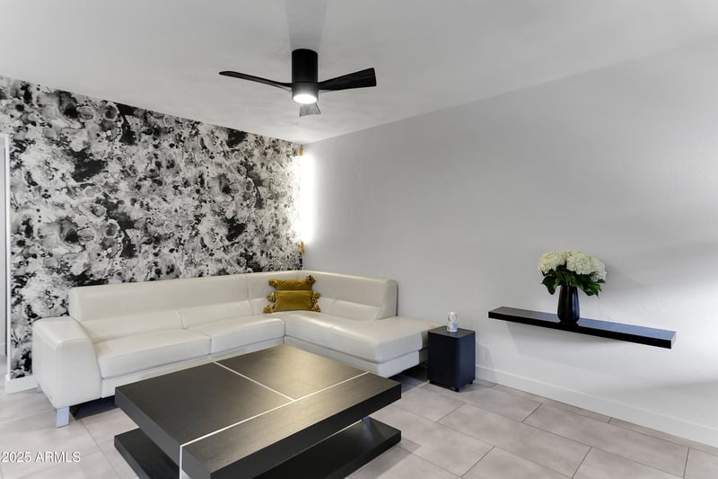 2228 Campbell Ave #205, Phoenix, AZ 85016