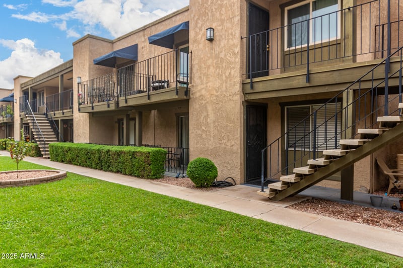 2228 E Campbell Ave #116, Phoenix, AZ 85016