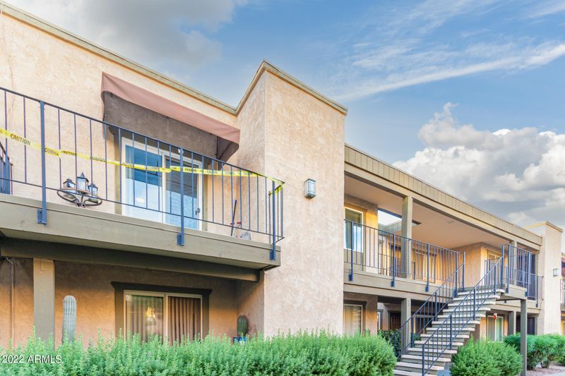 2228 E Campbell Ave #207, Phoenix, AZ 85016