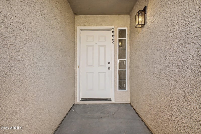 2228 S Banning St, Gilbert, AZ 85295