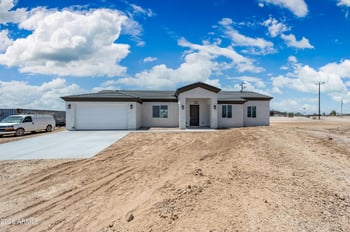 2228 Hassayampa Rd, Tonopah, AZ 85354