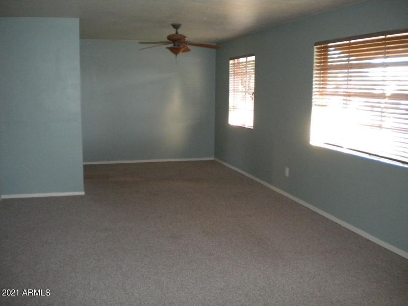 2228 W Flower St, Phoenix, AZ 85015