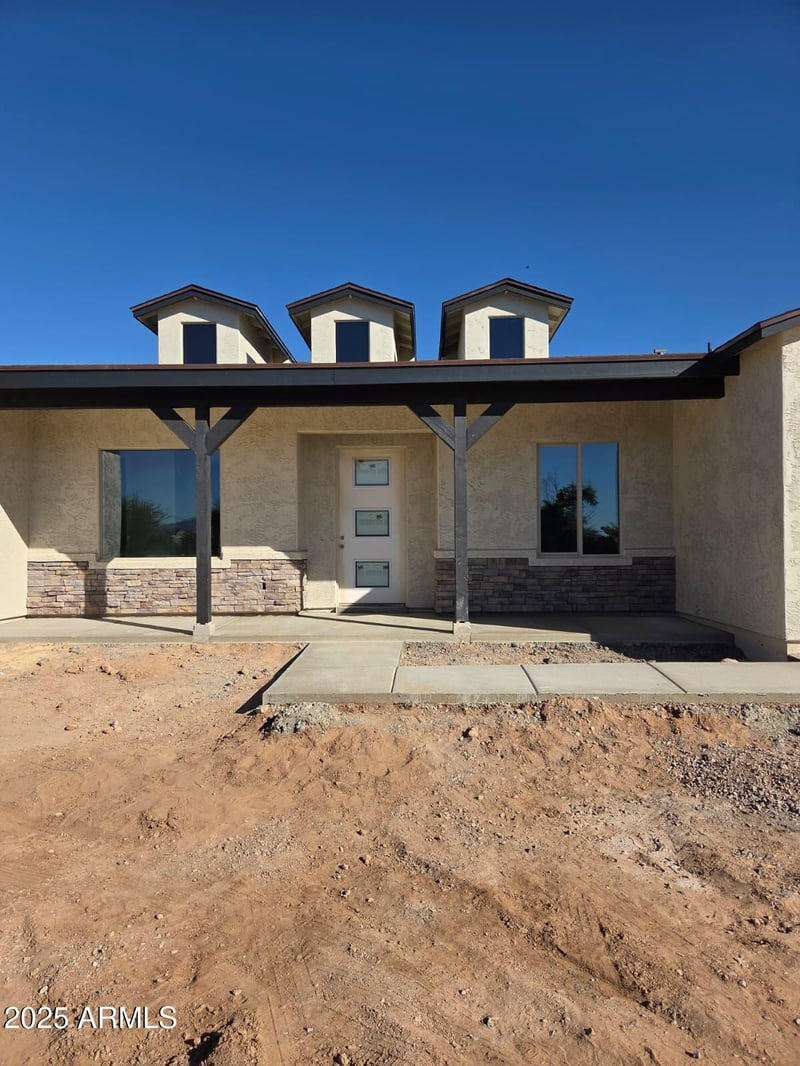 22288 Dale Ln, Wittmann, AZ 85361