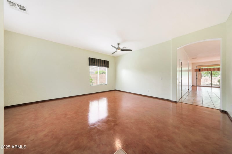2229 82nd Ln, Phoenix, AZ 85043