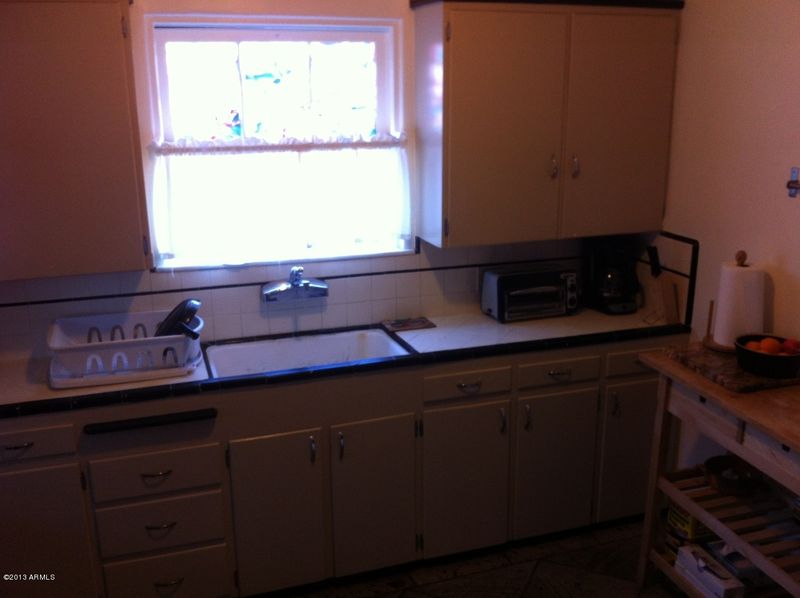 2229 E Harvard St, Phoenix, AZ 85006