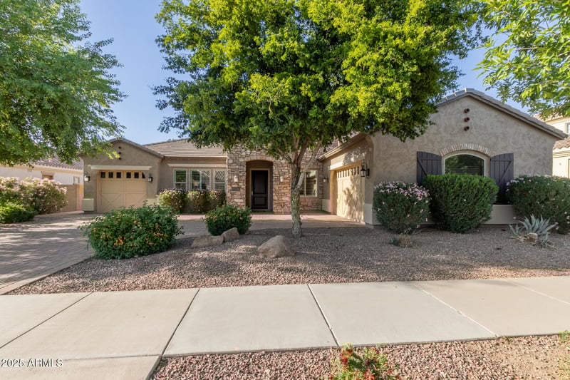 22290 Escalante Rd, Queen Creek, AZ 85142