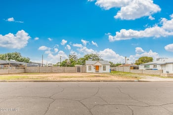 2230 27th Pl, Phoenix, AZ 85008