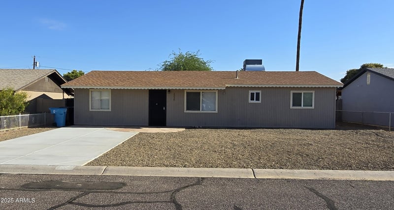 2230 Beverly Ln, Phoenix, AZ 85022