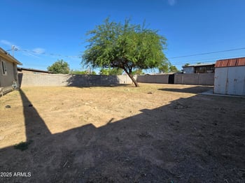 2230 Beverly Ln, Phoenix, AZ 85022