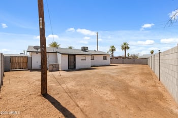 2230 Chipman Rd, Phoenix, AZ 85040