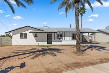 2230 Chipman Rd, Phoenix, AZ 85040