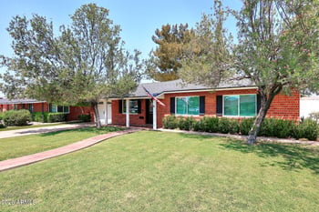 2230 E Devonshire Ave, Phoenix, AZ 85016