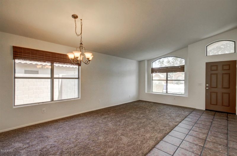 2230 E Elgin St, Chandler, AZ 85225