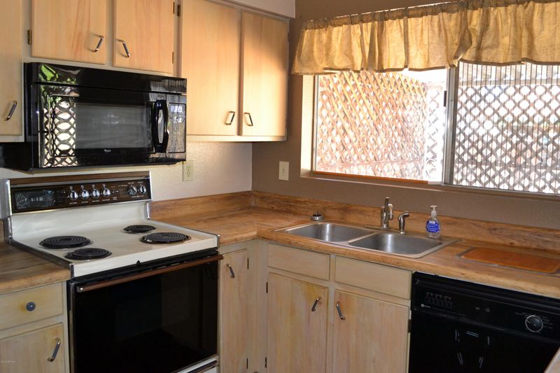 2230 E Holmes Ave, Mesa, AZ 85204