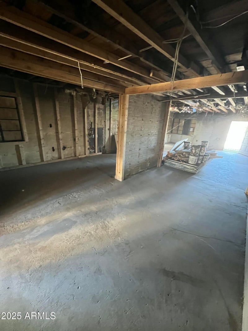 2230 Laurel Ave, Phoenix, AZ 85007