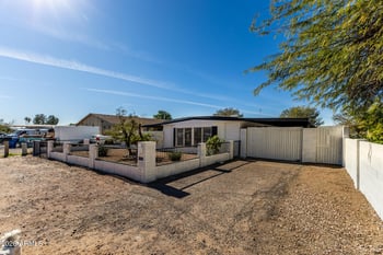 2230 Silverton St, Mesa, AZ 85203