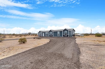 2230 Summers Ln, Maricopa, AZ 85139