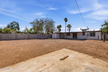2230 Cambridge Ave, Phoenix, AZ 85009
