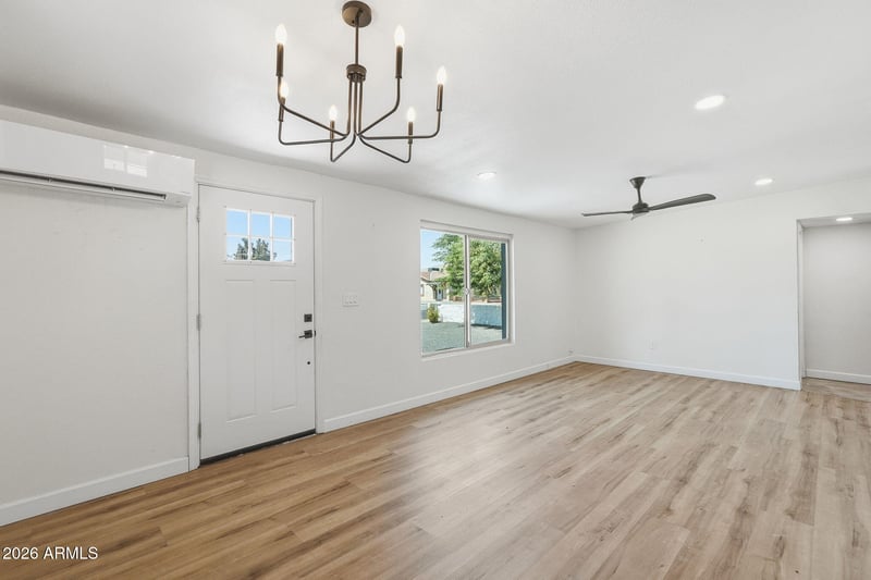 2230 W Cambridge Ave, Phoenix, AZ 85009