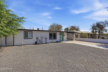 2230 W Cambridge Ave, Phoenix, AZ 85009