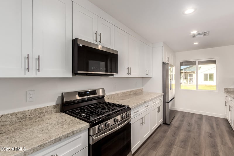2231 38th Way, Phoenix, AZ 85008