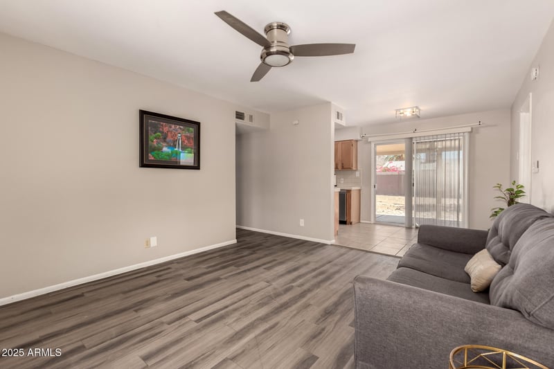 2231 Janice Way, Phoenix, AZ 85022