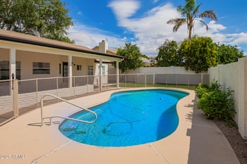 2231 Laurel St, Mesa, AZ 85213