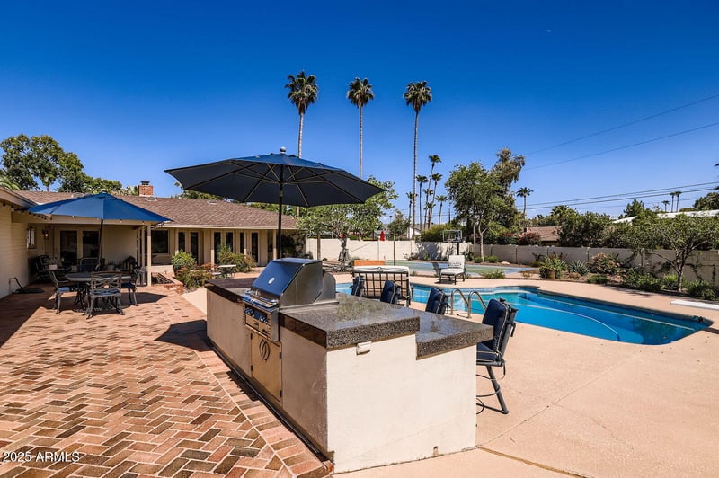 2231 Montebello Ave, Phoenix, AZ 85016