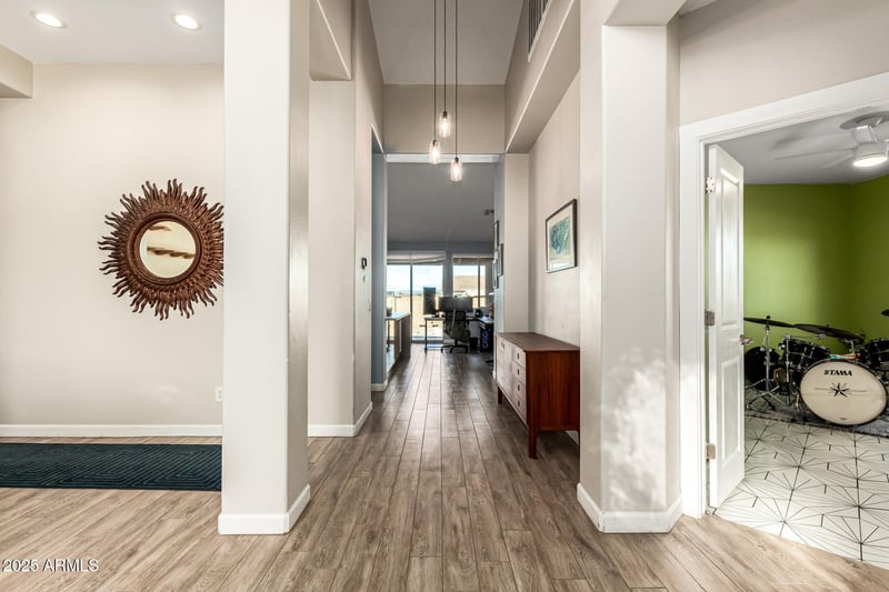 22314 White Feather Ln, Wittmann, AZ 85361