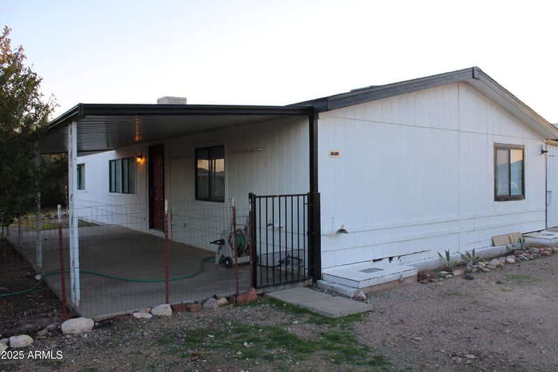22315 Harmony St, Wittmann, AZ 85361